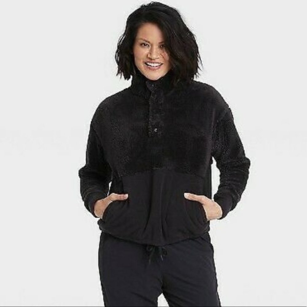 NEW Front Snap Cozy Sherpa Pullover Sweatshirt